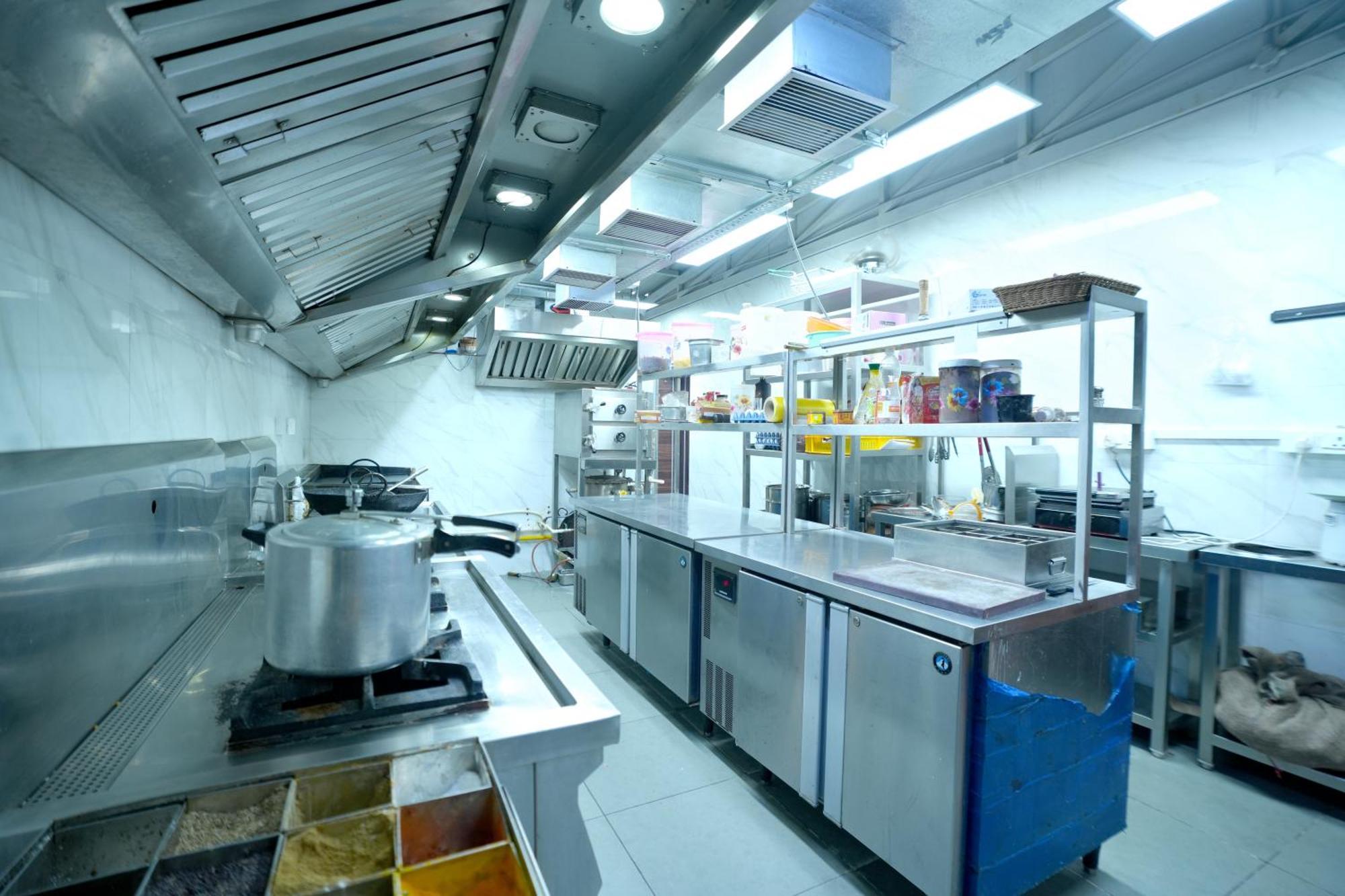 Viola Suites ไฮเดอราบัด ภายนอก รูปภาพ