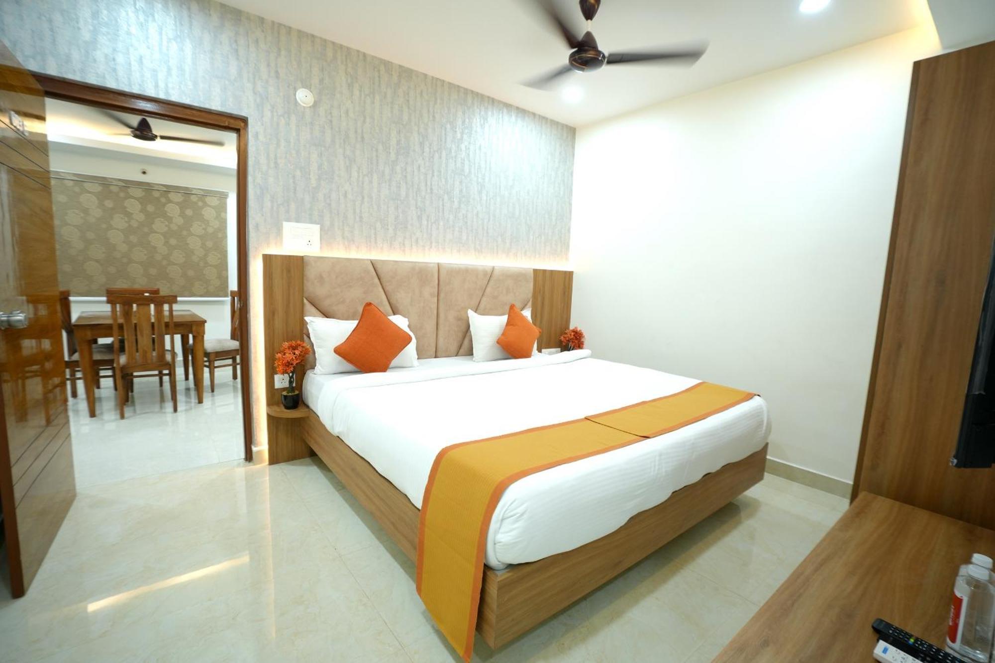 Viola Suites ไฮเดอราบัด ภายนอก รูปภาพ